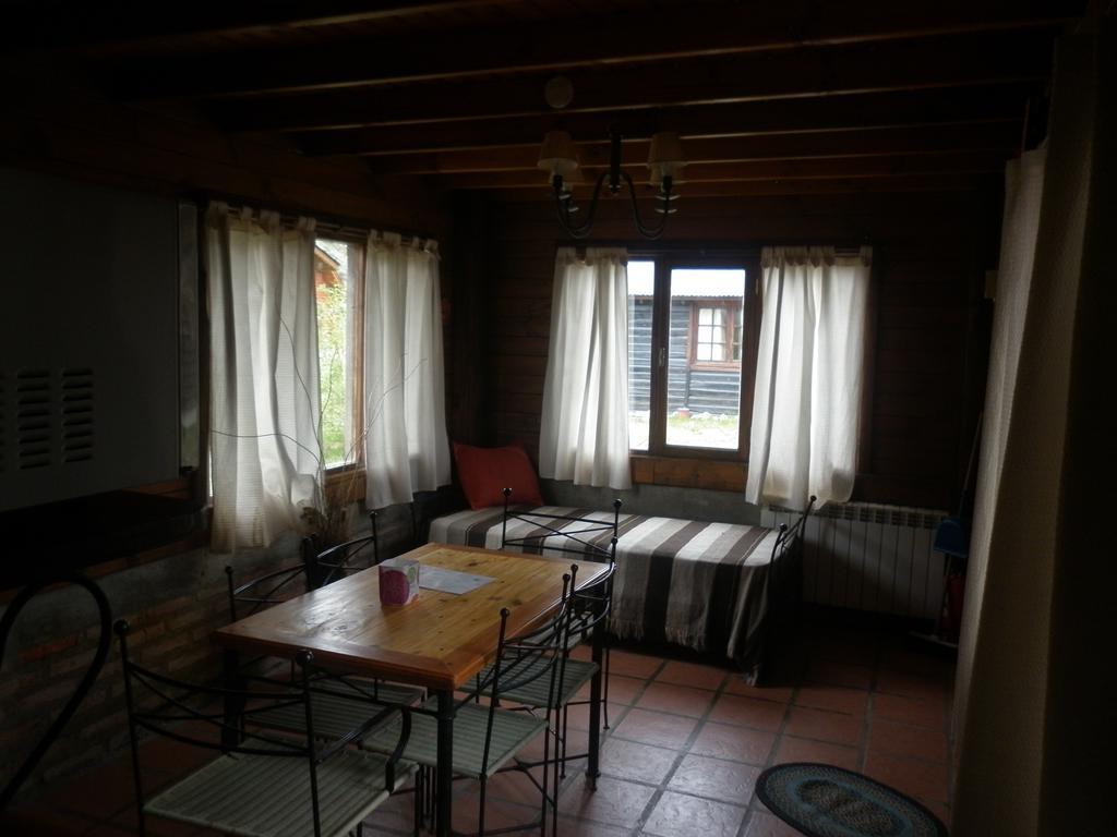 Cabanas Cerro Torre Villa El Chalten Exterior photo