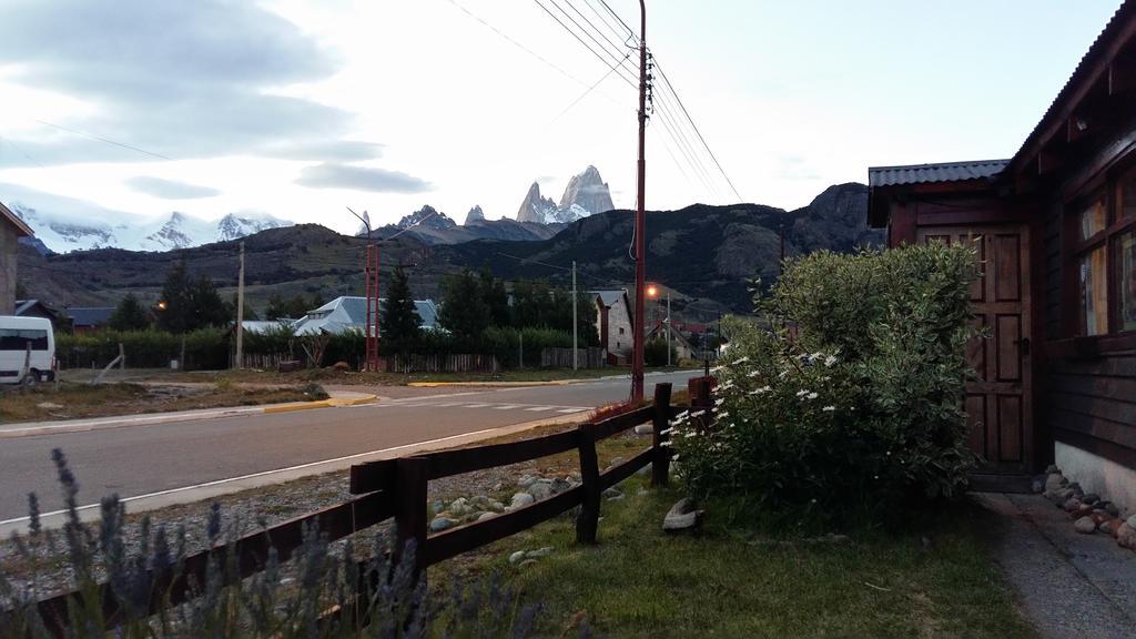 Cabanas Cerro Torre Villa El Chalten Exterior photo